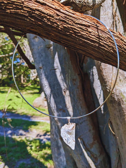 V-Shaped Wire Choker with choice of crystal quartz or jasper pendant – Mother Mystique Jewelry